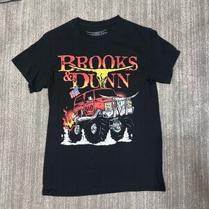 Brooks & Dunn Black Graphic Short Sleeve Tee